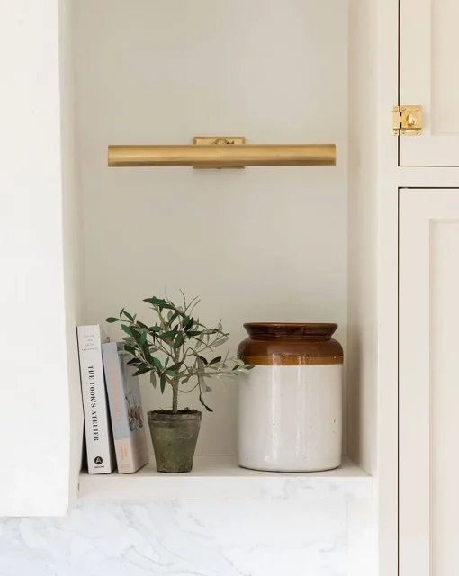 18" Cabinet Maker's Picture Light|Visual Comfort & Co. Signature New