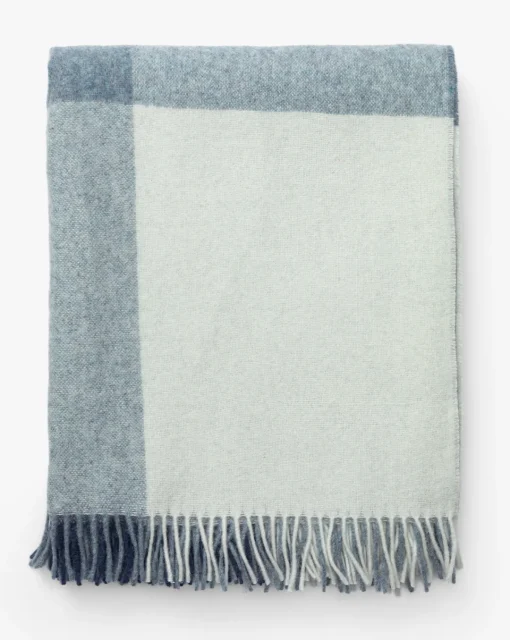 Abner Throw|Fibre Clearance