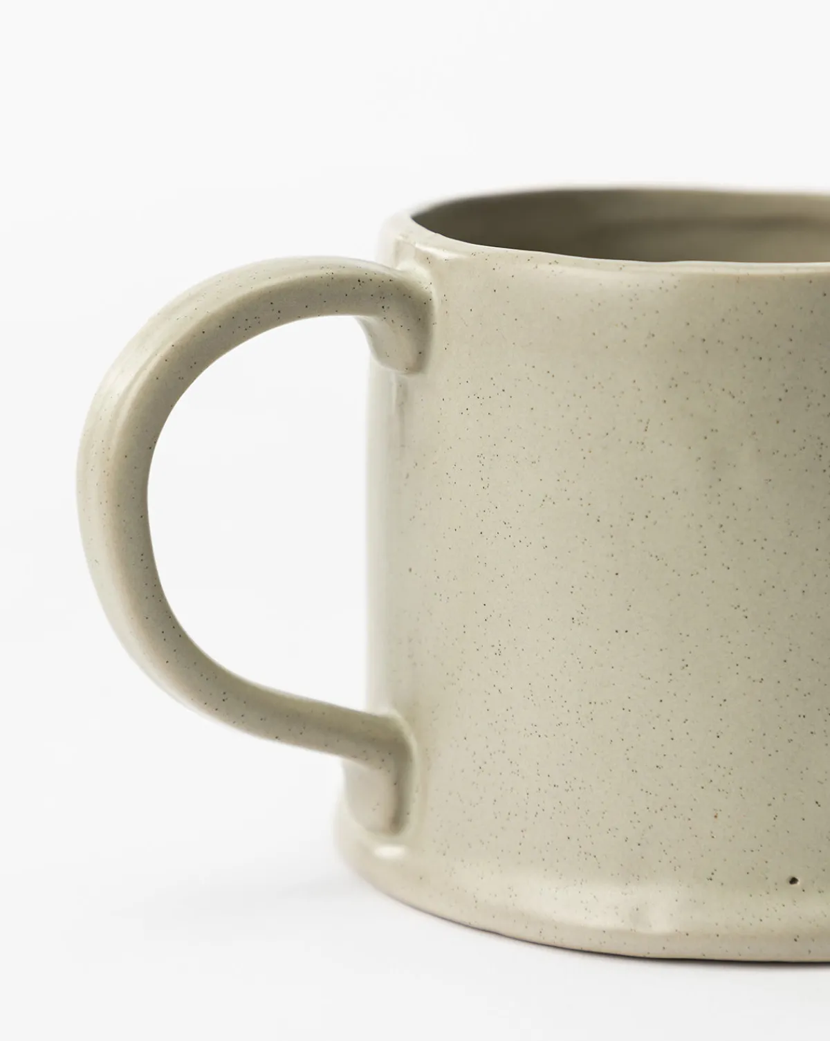 Aiden Soft Gray Mug|Highland Sale