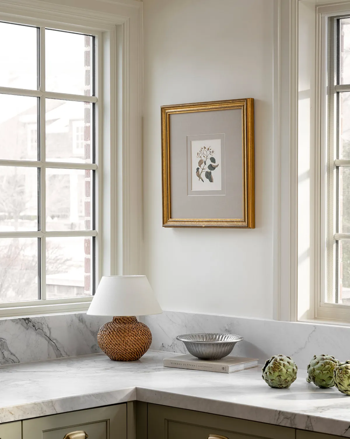 Avedon Cordless Accent Lamp|Visual Comfort & Co. Signature Online