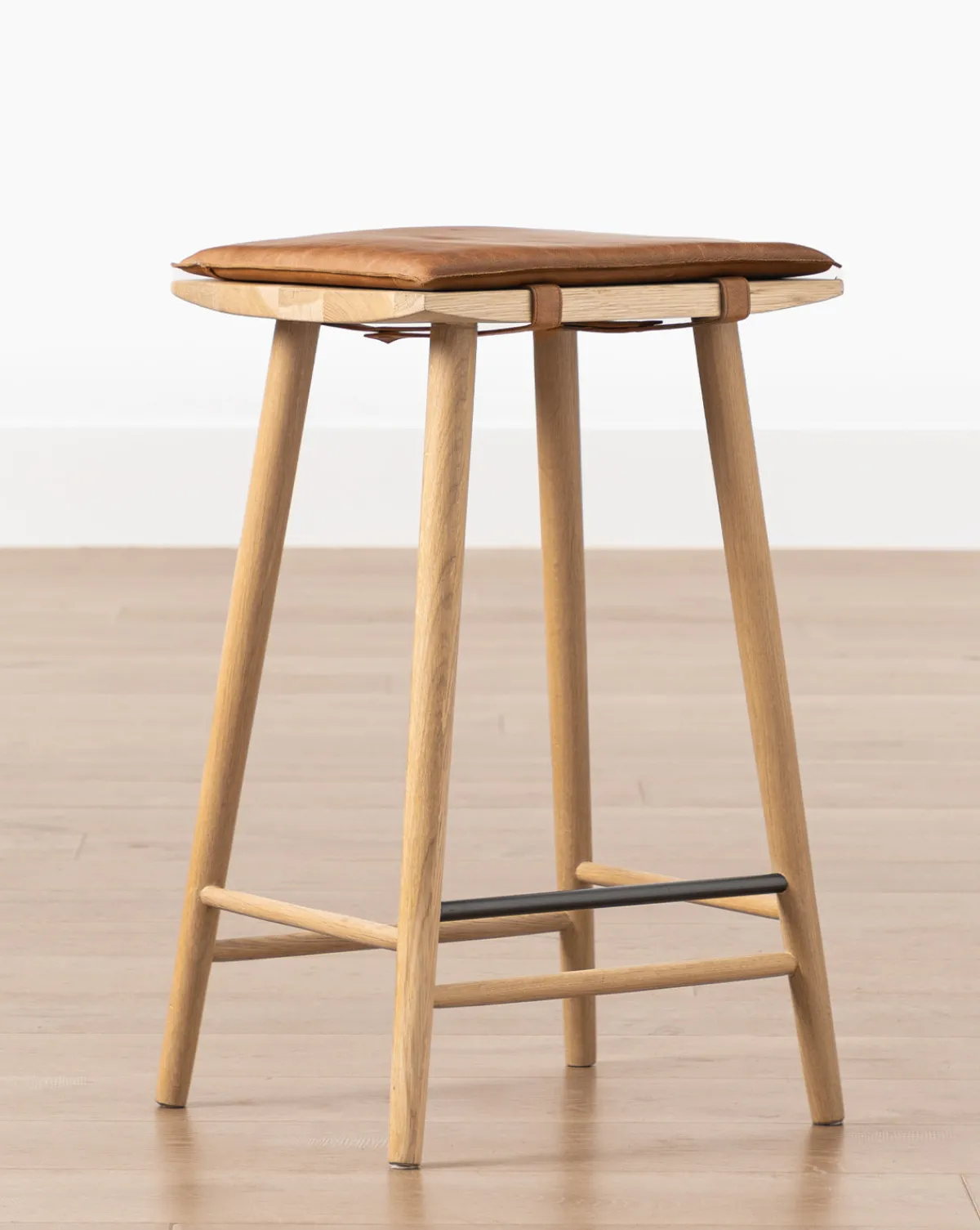 Beau Counter Stool|Credence New