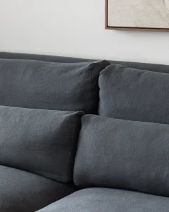 Beckstead Chaise Sectional 128