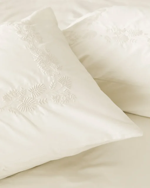 Bianca Percale Embroidered Shams (Set of 2)|Lameirinho Industria Textil, S.A. New