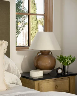 Derby Vase|Usha Exports Discount