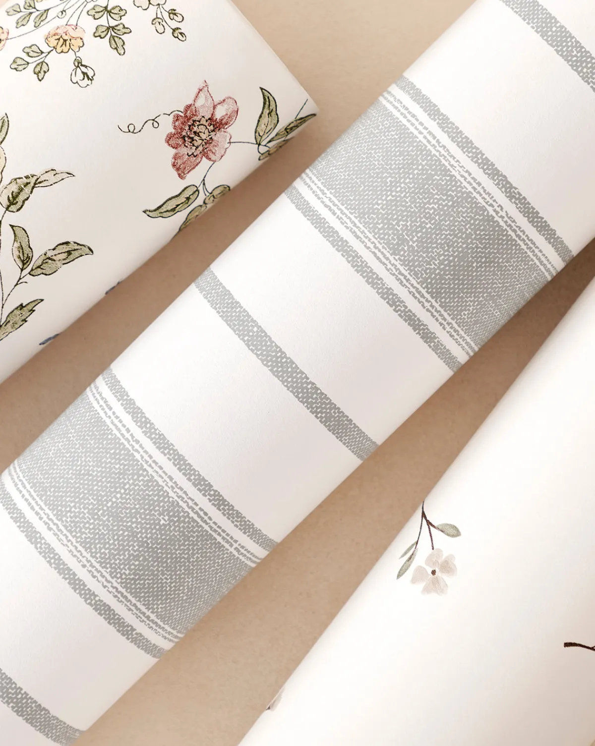 Hawes Stripe Wallpaper|Makerspalm Hot