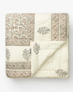 Leander Quilt|Manglam Arts