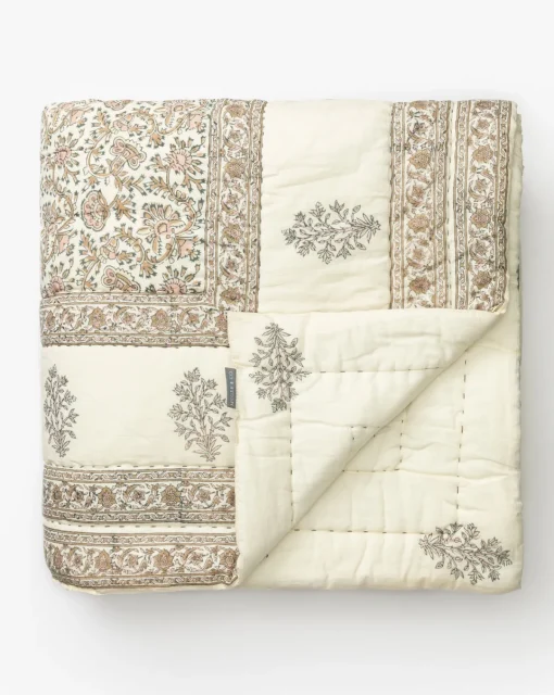 Leander Quilt|Manglam Arts