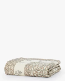 Leander Quilt|Manglam Arts