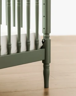 Liberty 3-in-1 Convertible Spindle Crib w/Toddler Bed Conversion Kit|Million Dollar Baby Hot
