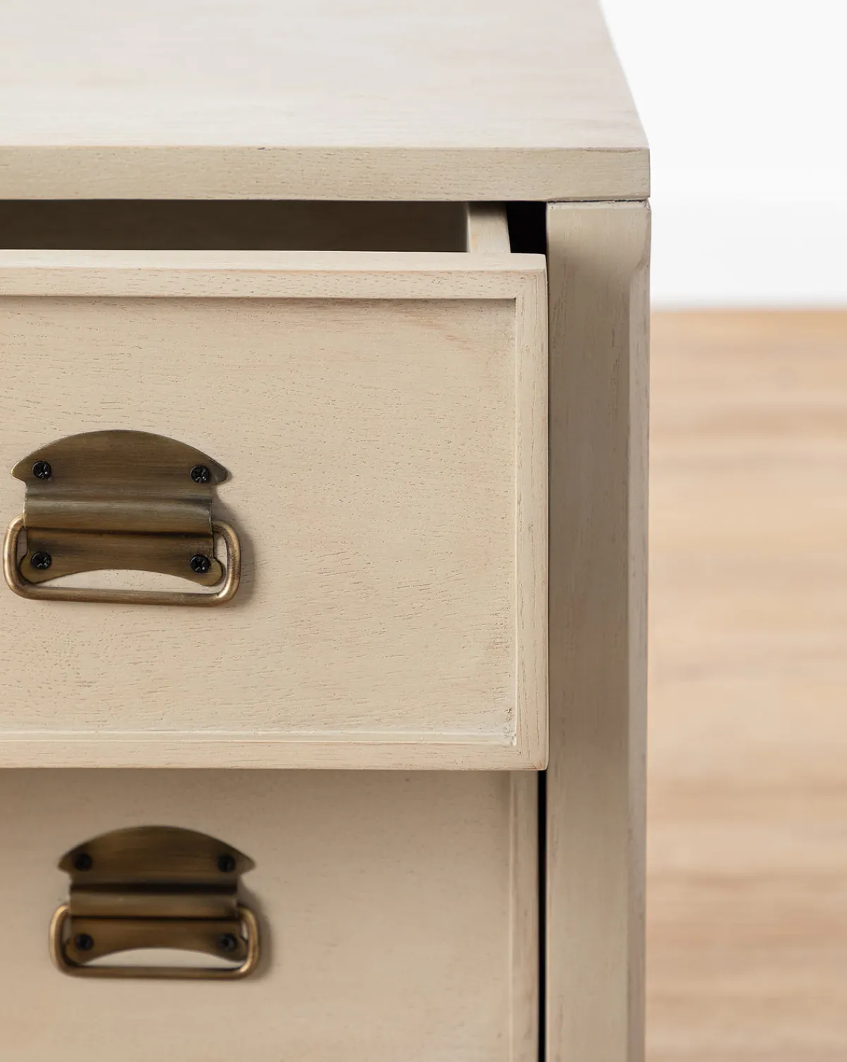Mackenna White Oak Nightstand|Makerspalm Outlet