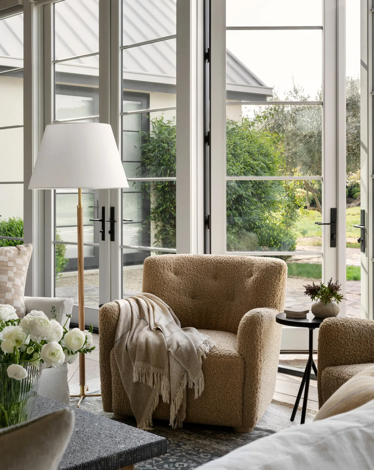 Magda Lounge Chair (Ready to Ship)|Makerspalm Best