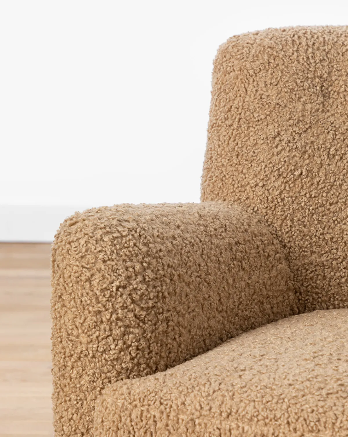 Magda Lounge Chair (Ready to Ship)|Makerspalm Best