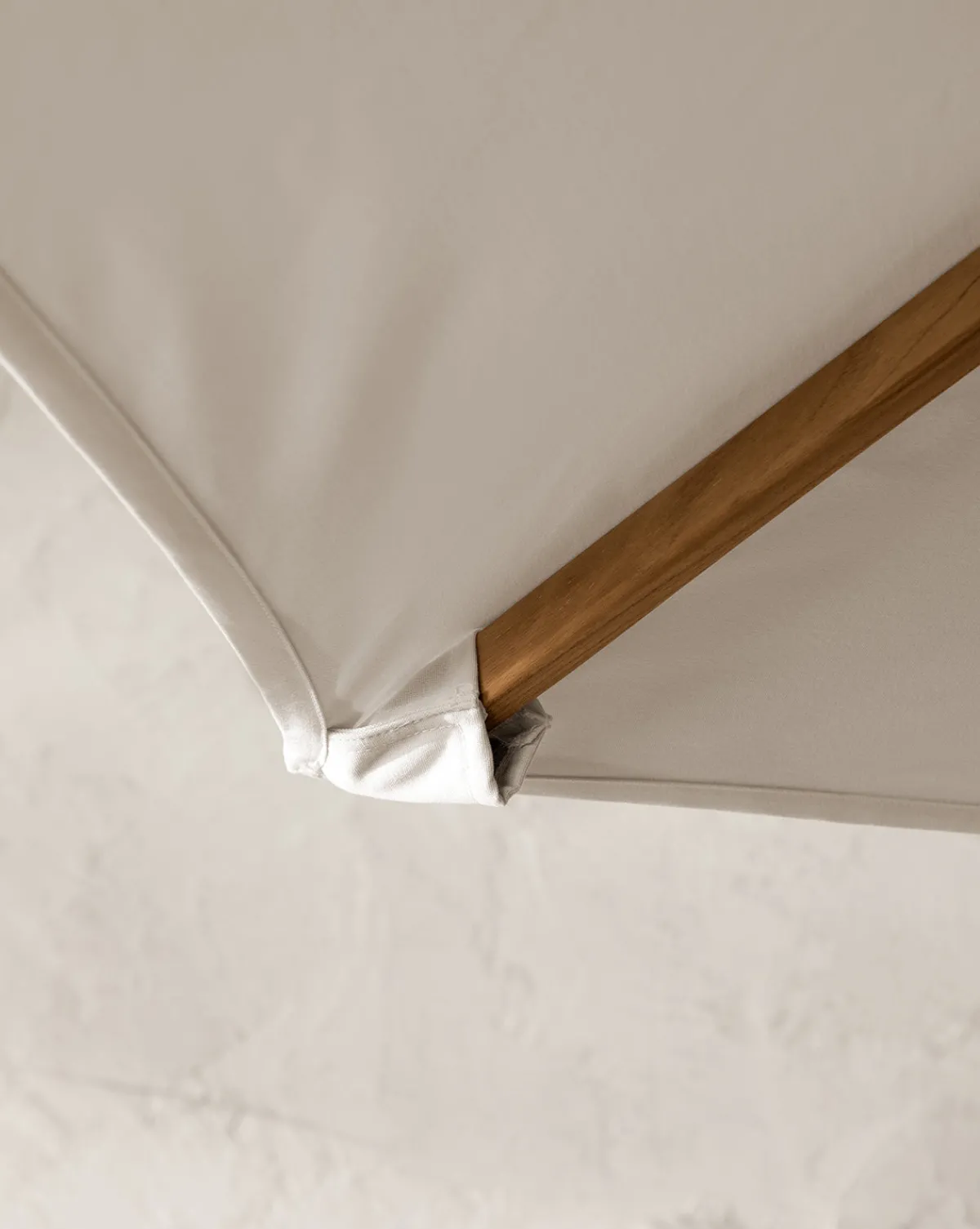 Marques Outdoor Round Umbrella|Four Hands Clearance