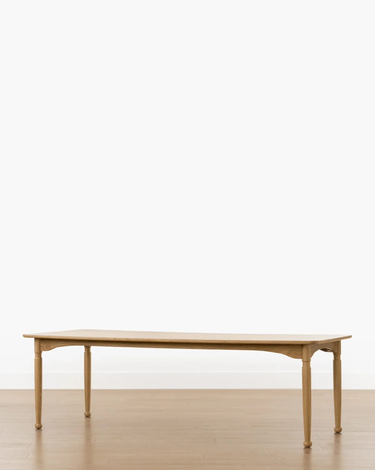 Phipps Dining Table|Makerspalm Clearance