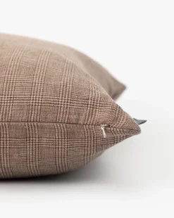 Polly Pillow Cover|Narayan Industries Global Limited Discount