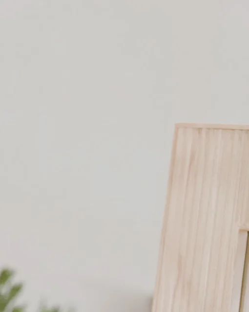 Rowan Wall Mirror|Makerspalm Clearance