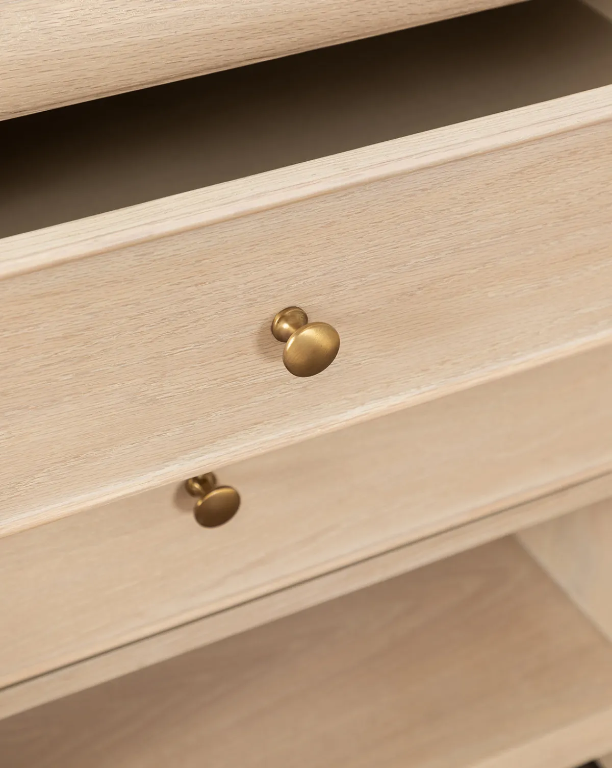 Tellerbeck Nightstand|Makerspalm New