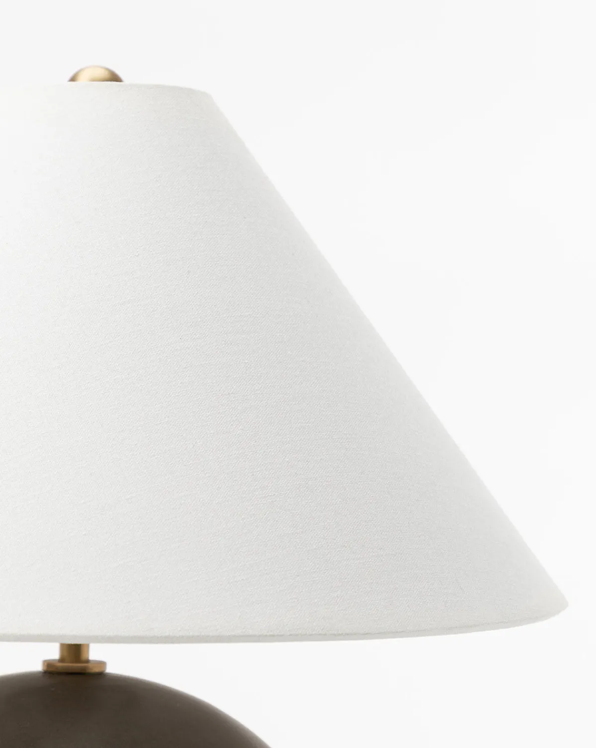 Tess Ceramic Table Lamp|Makerspalm Best