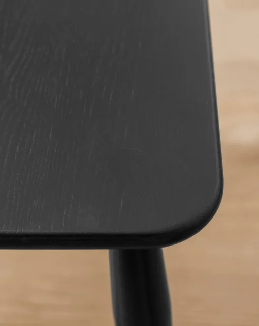 Whittaker Chair|YANG CHENG WOODEN INDUSTRIES INTERNATIONAL (VIETNAM) CO LTD