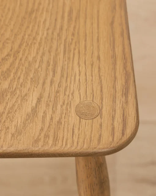Whittaker Chair|YANG CHENG WOODEN INDUSTRIES INTERNATIONAL (VIETNAM) CO LTD