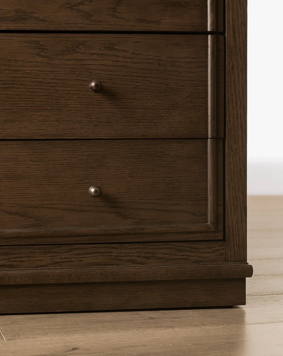 Yorkshire Dresser|Makerspalm Best